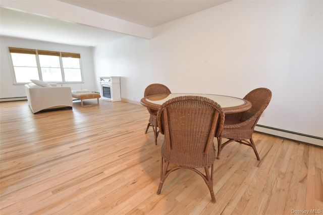 28 Williston Road, Sound Beach, NY 11789