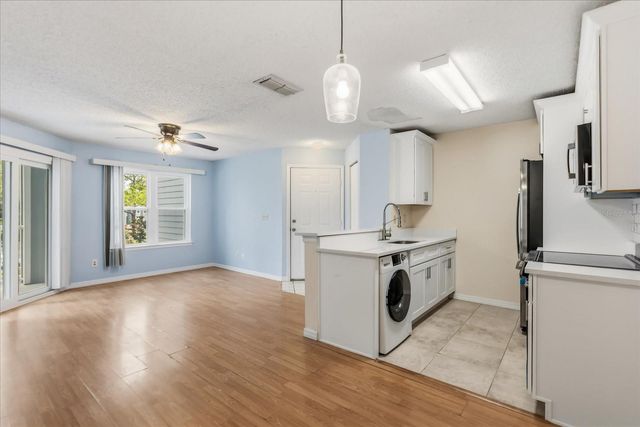 2612 GRASSY POINT DRIVE 208, Lake Mary, FL 32746