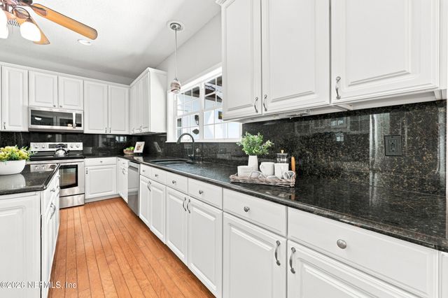 481 GOLDEN POND Court, St. Johns, FL 32259