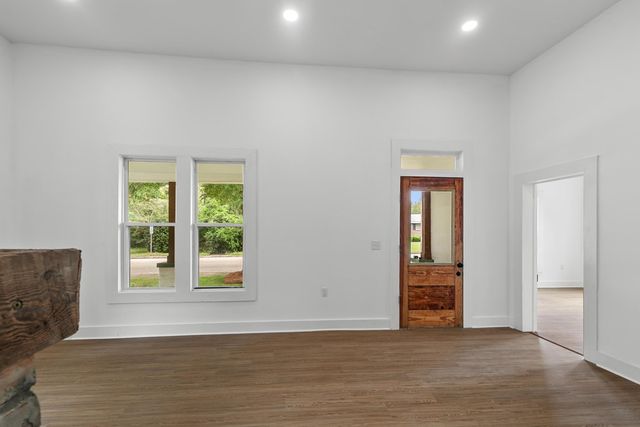 142 S Broad Street, Newville, AL 36353