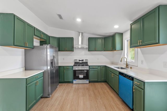 142 S Broad Street, Newville, AL 36353