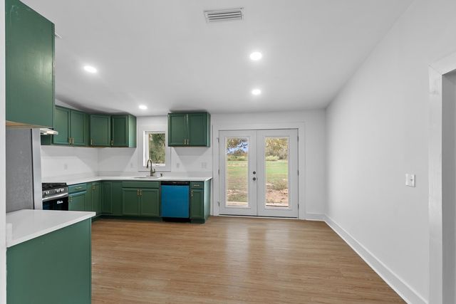 142 S Broad Street, Newville, AL 36353