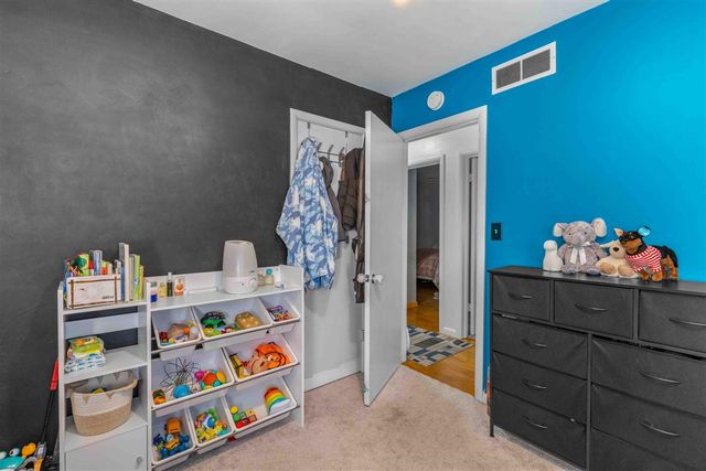 1078 Lynden Road, Holland, MI 49423