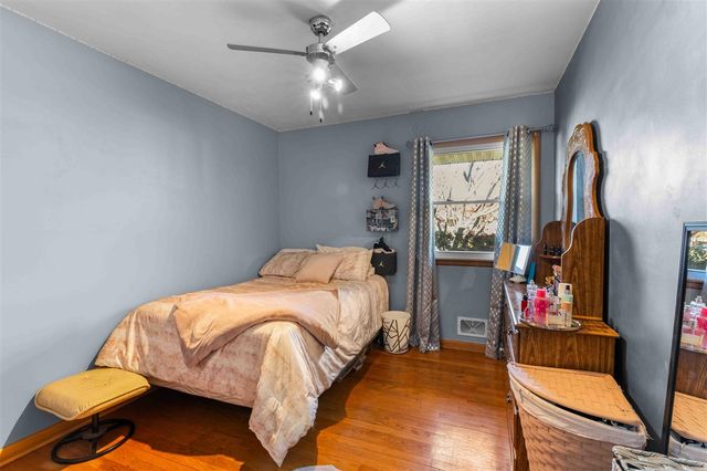 1078 Lynden Road, Holland, MI 49423