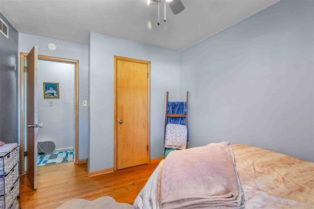 1078 Lynden Road, Holland, MI 49423