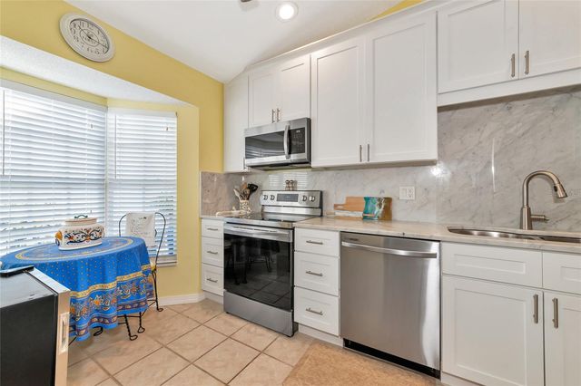 504 WOODSTORK CIRCLE, Bradenton, FL 34209