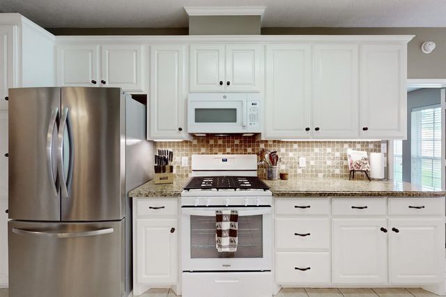 4107 Settlers Way, Bryan, TX 77808