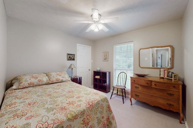 4107 Settlers Way, Bryan, TX 77808