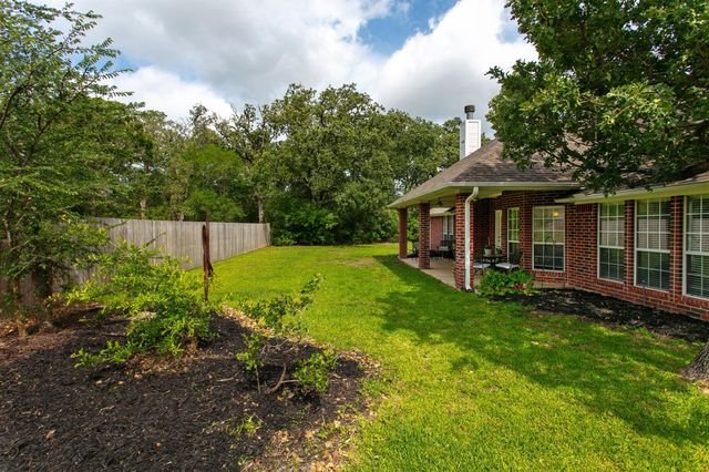 4107 Settlers Way, Bryan, TX 77808