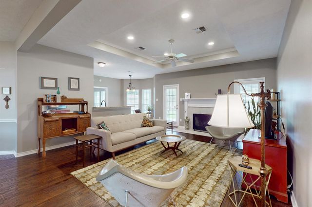 4107 Settlers Way, Bryan, TX 77808