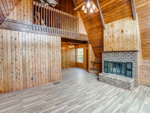 1800 Oak Country, Weatherford, TX 76085