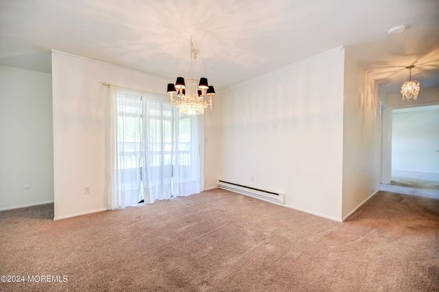 59 Amberly Drive F, Manalapan, NJ 07726