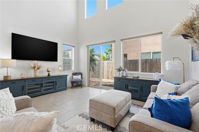 3432 W Good, Visalia, CA 93277