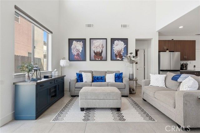 3432 W Good, Visalia, CA 93277