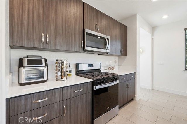 3432 W Good, Visalia, CA 93277