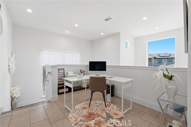 3432 W Good, Visalia, CA 93277