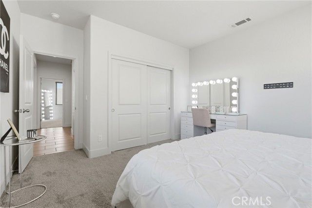 3432 W Good, Visalia, CA 93277