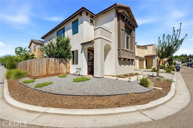 3432 W Good, Visalia, CA 93277