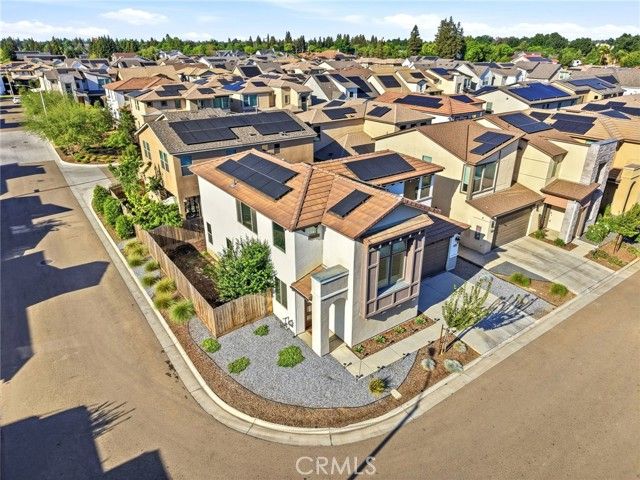 3432 W Good, Visalia, CA 93277