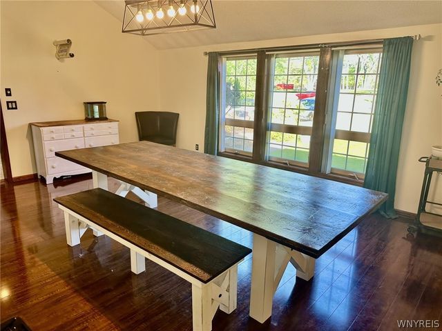 2348 Berg Road, West Seneca, NY 14218