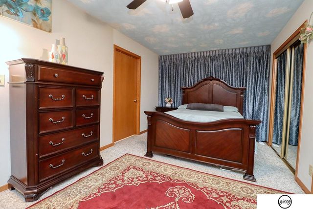 5140 Grassridge Road, Lincoln, NE 68512