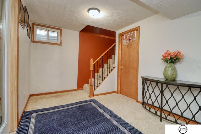 5140 Grassridge Road, Lincoln, NE 68512