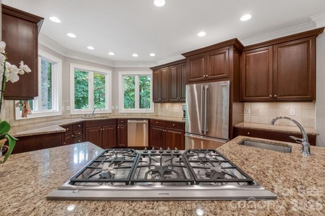 20001 Callaway Hills Lane, Davidson, NC 28036