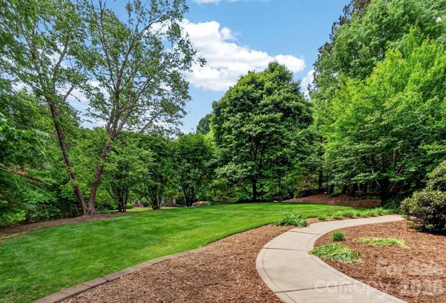 20001 Callaway Hills Lane, Davidson, NC 28036