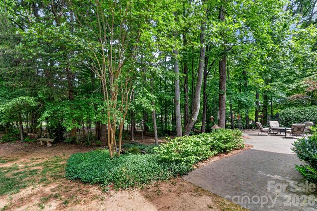 20001 Callaway Hills Lane, Davidson, NC 28036