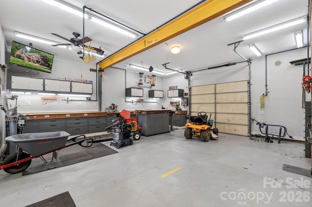 20001 Callaway Hills Lane, Davidson, NC 28036