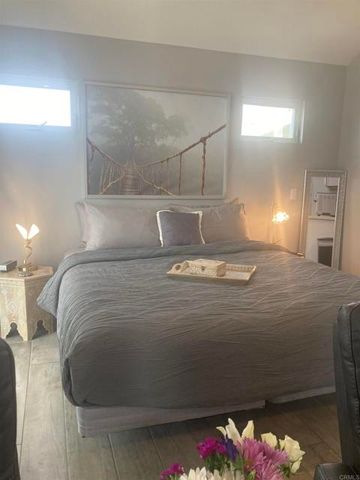 2812 Sombrosa Street, Carlsbad, CA 92009