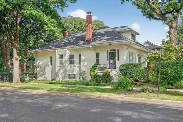 102 Keystone Avenue, River Forest, IL 60305