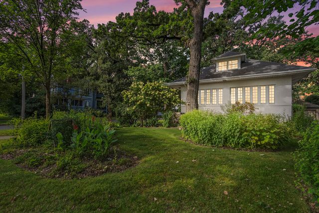 102 Keystone Avenue, River Forest, IL 60305