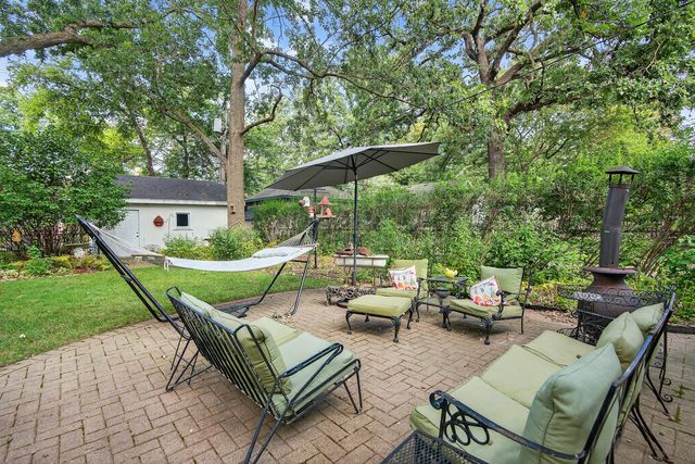 102 Keystone Avenue, River Forest, IL 60305