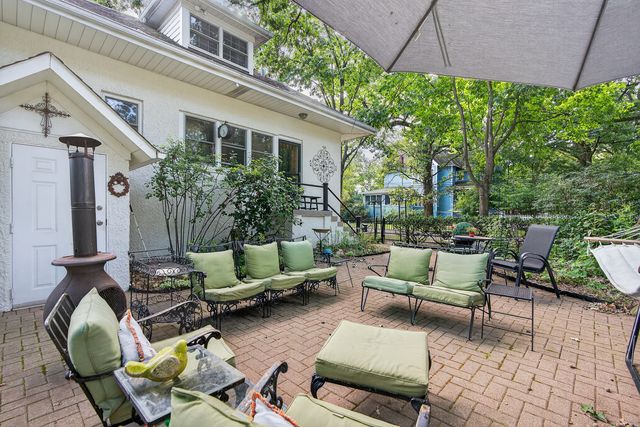 102 Keystone Avenue, River Forest, IL 60305