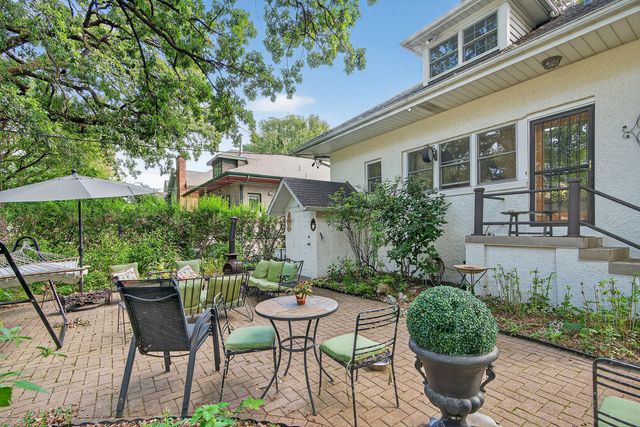 102 Keystone Avenue, River Forest, IL 60305