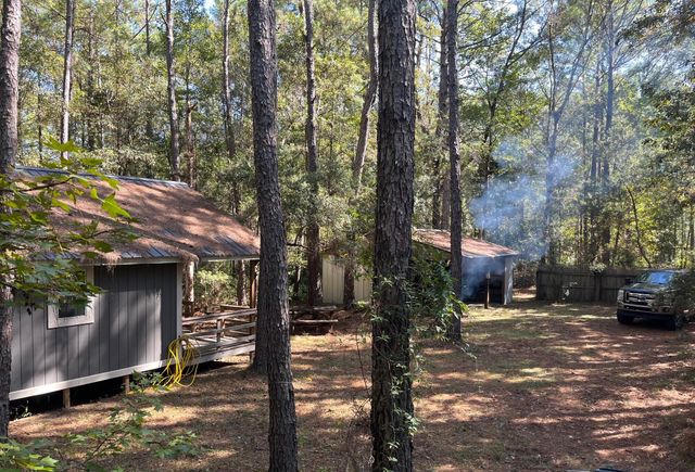9168 Old Georgetown Road, Mcclellanville, SC 29458