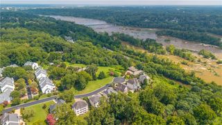 12 Tow Path Ln, Richmond, VA 23221