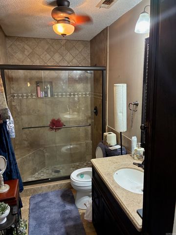 1 Danbury, Jacksonville, AR 72076