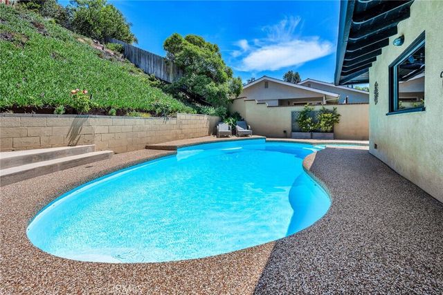 36 Encanto Drive, Rolling Hills Estates, CA 90274