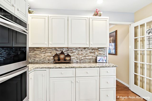 9217 Shadow Lane, Bull Valley, IL 60097