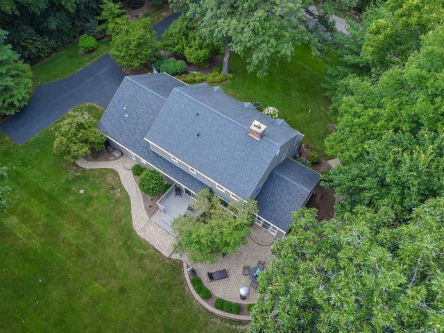 9217 Shadow Lane, Bull Valley, IL 60097