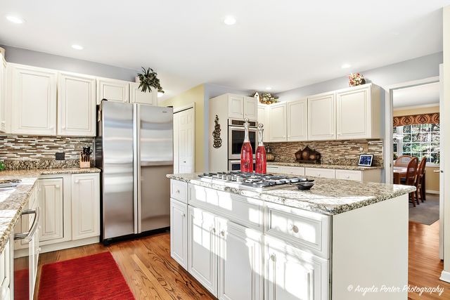9217 Shadow Lane, Bull Valley, IL 60097