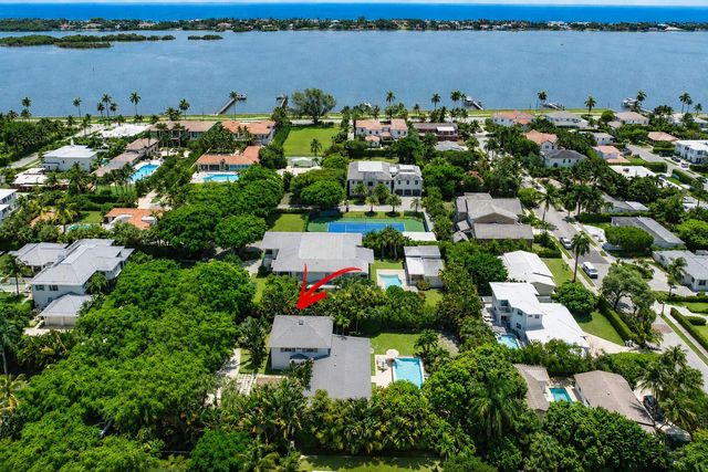 232 Essex Lane, West Palm Beach, FL 33405