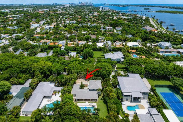 232 Essex Lane, West Palm Beach, FL 33405