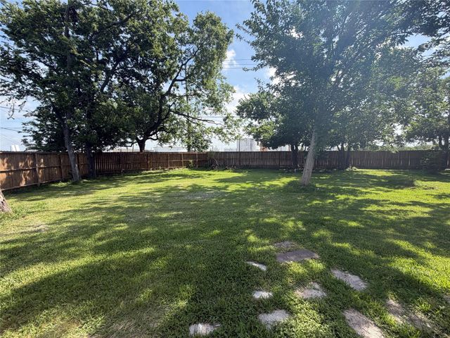 1315 Bernard Street, Pasadena, TX 77506