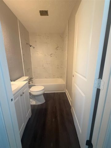 1315 Bernard Street, Pasadena, TX 77506