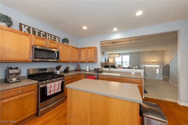 386 Caleb Drive, Copley, OH 44321