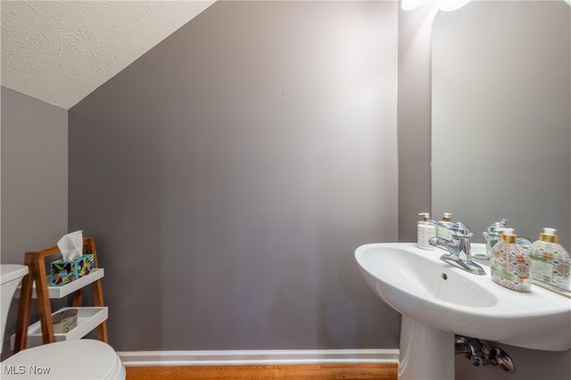 386 Caleb Drive, Copley, OH 44321