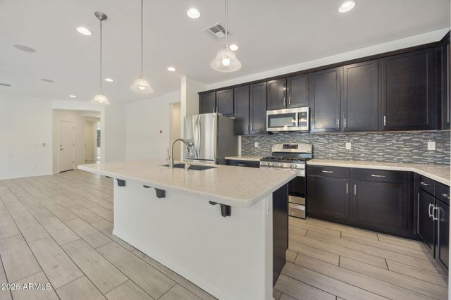 11766 W CHASE Lane, Avondale, AZ 85323